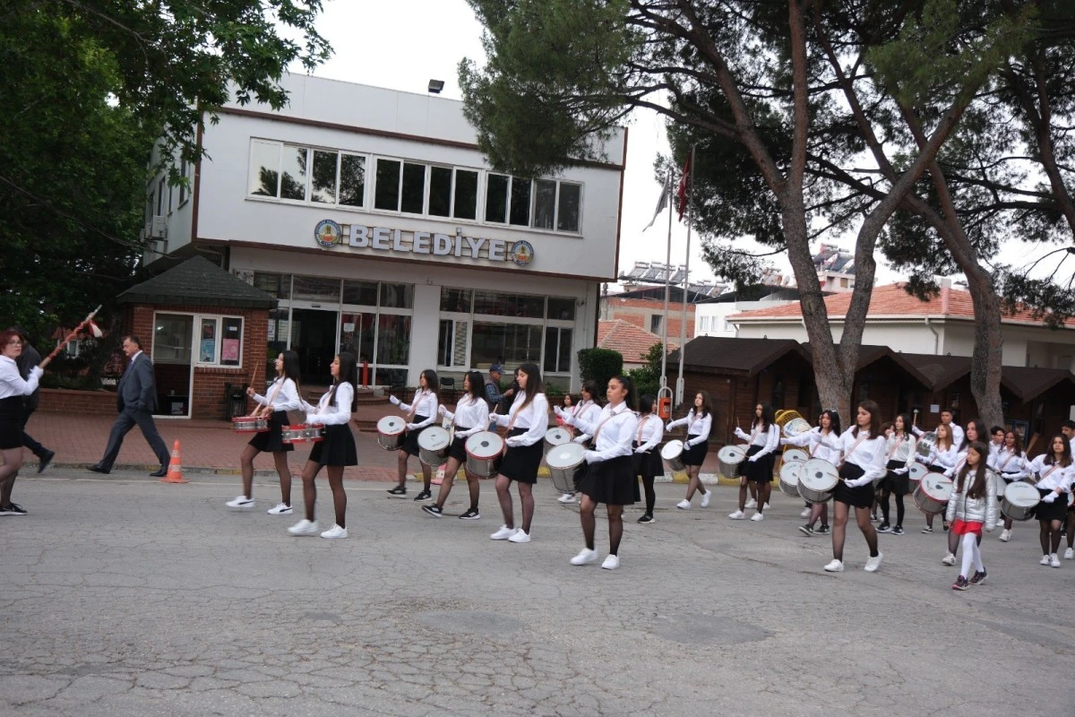 Kuyucak’ta 19 Mayıs törenleri yapıldı
