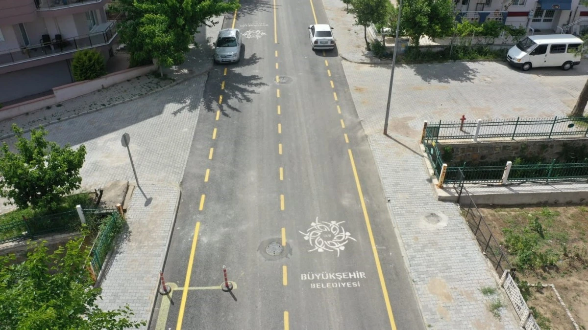 Aydın Büyükşehir Belediyesi Kuyucak'taki yol çalışmalarını tamamladı