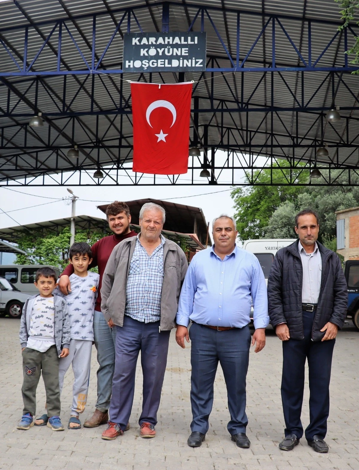 Nazilli Belediyesi Karahallı'daki çalışmalarını sürdürdü