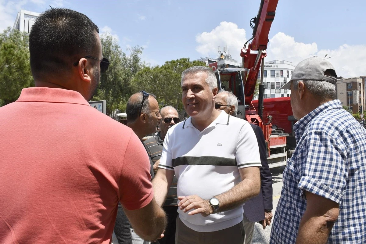 Kuşadası Belediyesi'nden taksi duraklarına modern dokunuş
