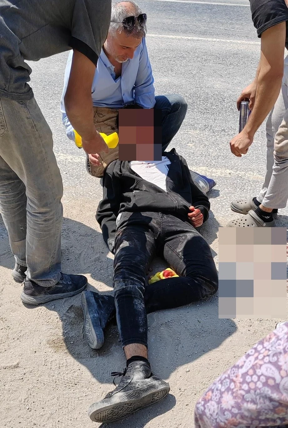 Otomobil ile motosiklet kafa kafaya çarpıştı: 1 ağır yaralı