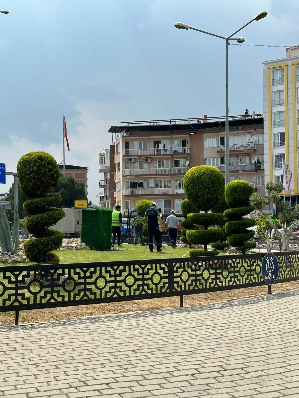 Nazilli’de temizlik ve bakım çalışmaları sürüyor