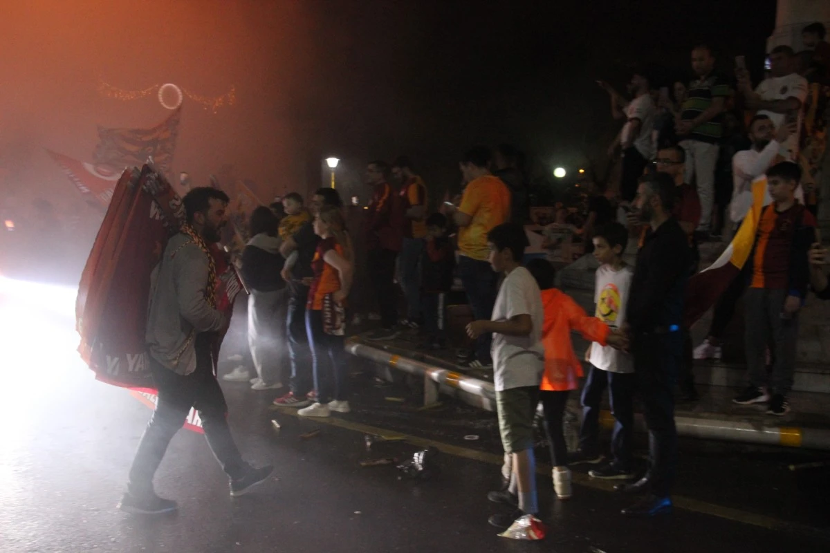 Galatasaray'ın şampiyonluğuna en çok onlar sevindi