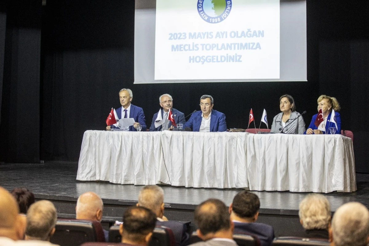 Başkan Günel bir kez daha Kıyı Ege Belediyeler Birliği Encümen Üyeliği'ne seçildi