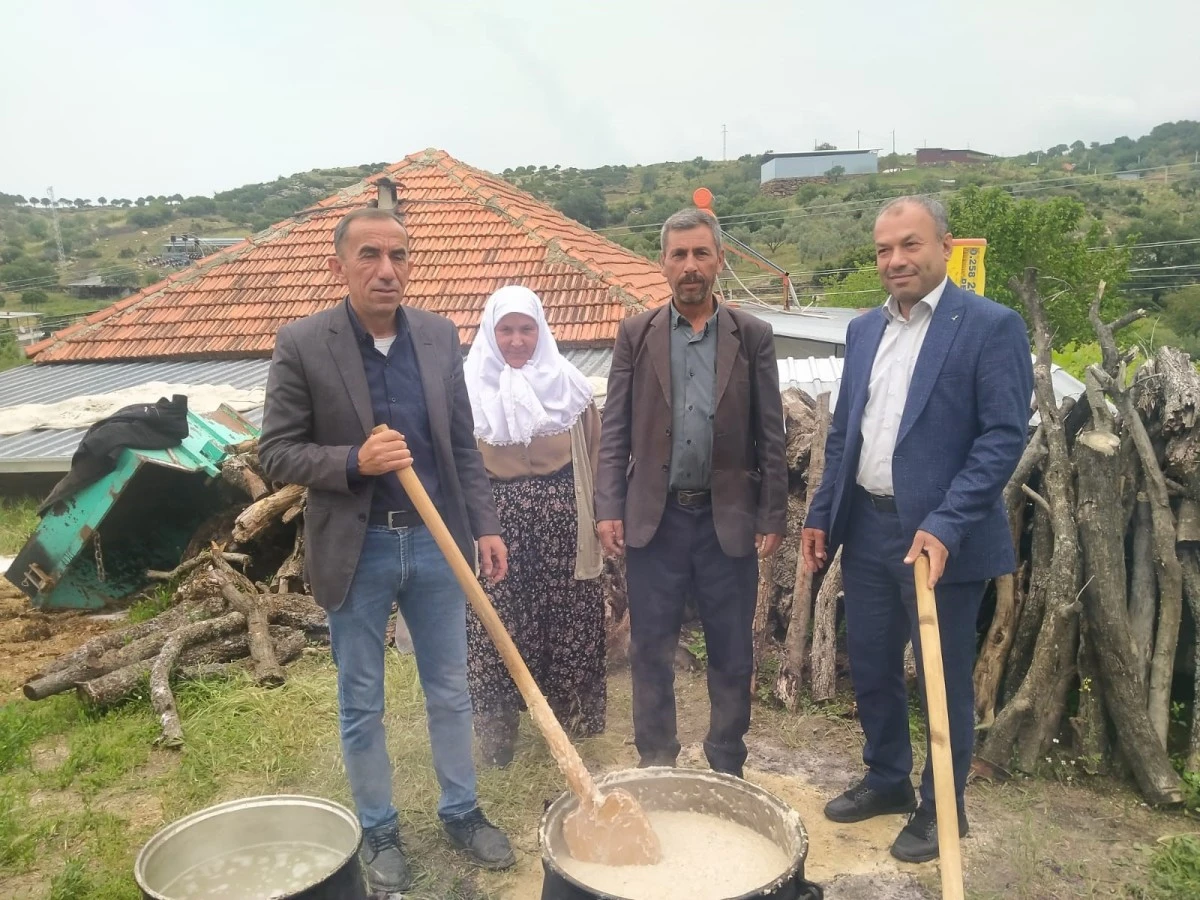 Emekli oldu, binlerce kişiye keşkek ikram etti