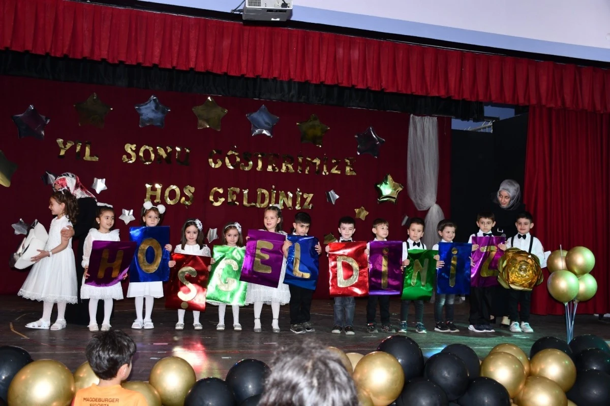 Köşklü miniklerden mezuniyet şöleni