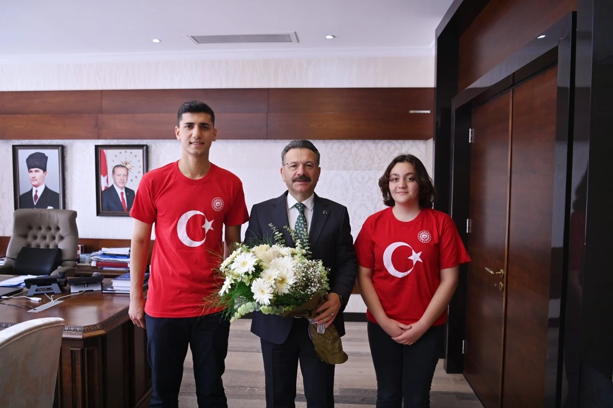 Sıfır Atık tasarım yarışmasında ödüller sahiplerini buldu