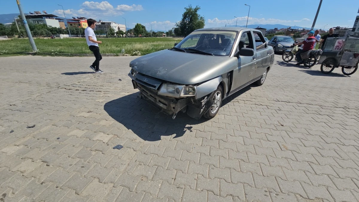 Nazilli'de trafik kazası: 1 ölü, 3 yaralı