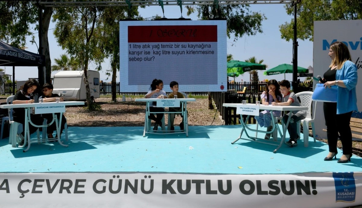 Kuşadası’nda Mavi Bayraklar dalgalanmaya başladı