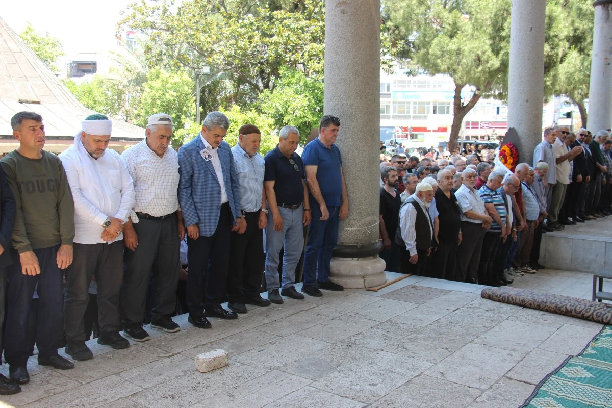 MHP'li Belediye Meclis Üyesi Akçöltekin son yolculuğuna uğurlandı