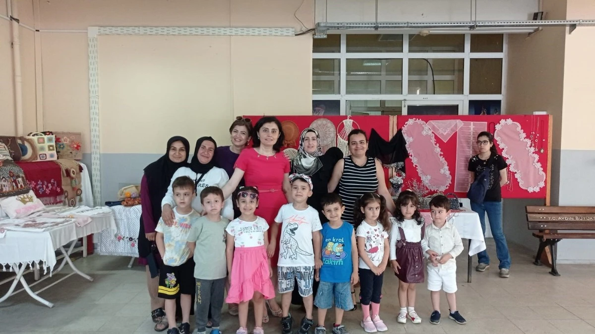 Aydınlı anneler emeklerini g&ouml;r&uuml;c&uuml;ye &ccedil;ıkardı