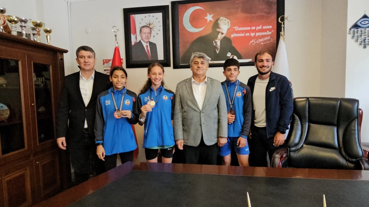 Kuyucaklı sporcular madalyaya doymuyor