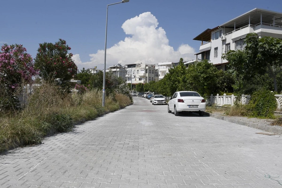 Kadınlar Denizi’nde yol yapım çalışmaları sürüyor