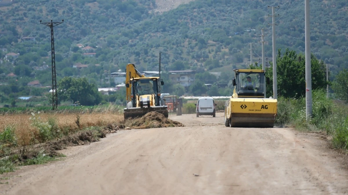 Büyükşehir Aydın’ın yollarını yenilemeye devam ediyor