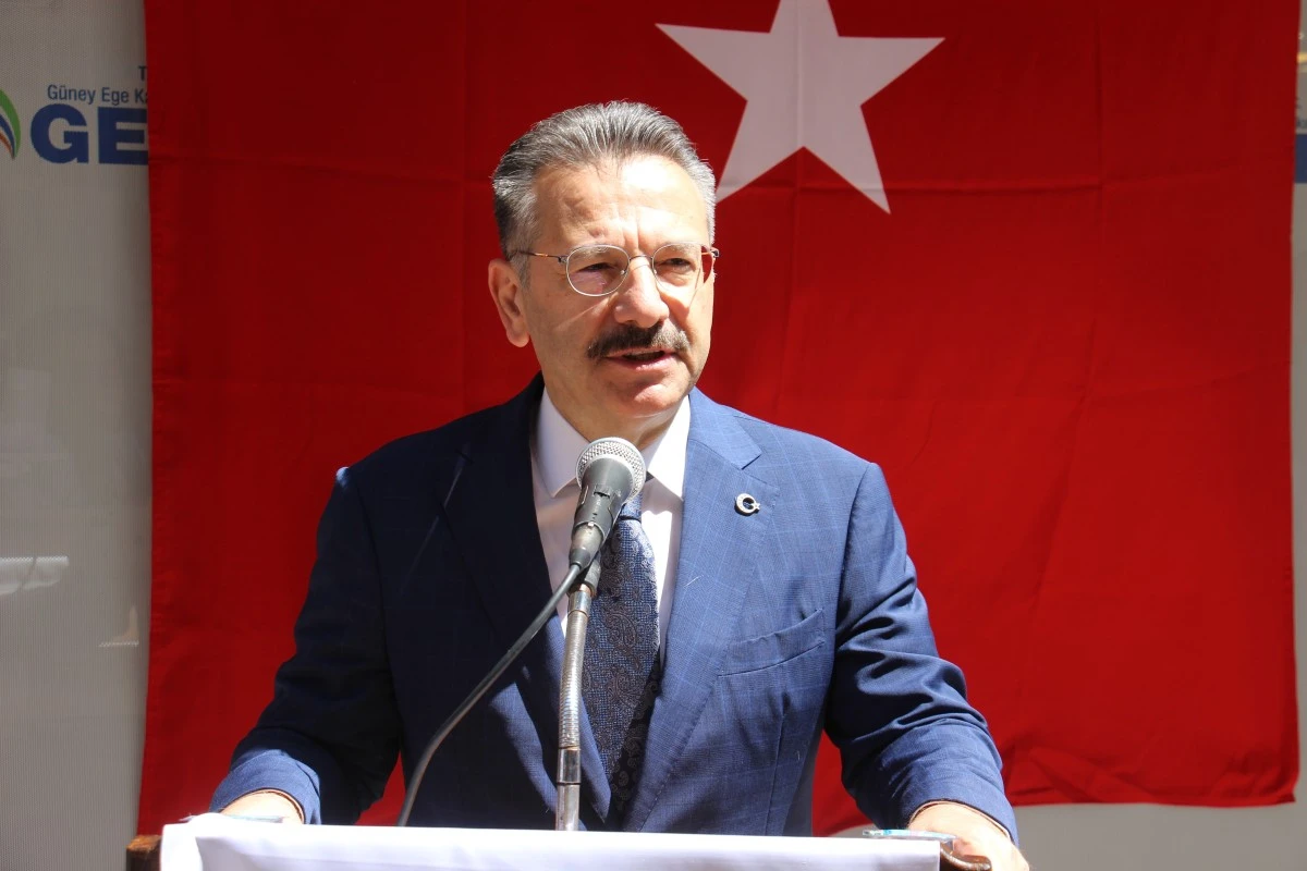 Aydın'da Roman kadınlara yönelik el sanatları atölyesi açıldı