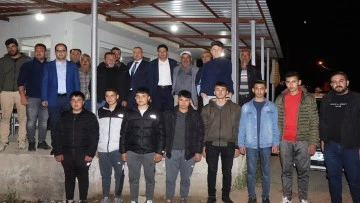 Abak Nazilli'de gen&ccedil;lerle bir araya geldi