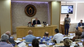 AD&Uuml; Rekt&ouml;r&uuml; Kent&rsquo;ten Aydınlı iş insanlarına &ccedil;ağrı