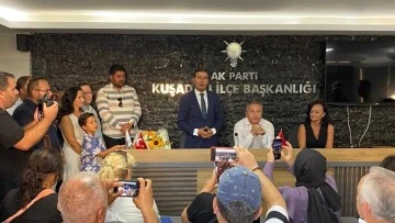 AK Parti Kuşadası il&ccedil;e teşkilatında g&ouml;rev değişimi
