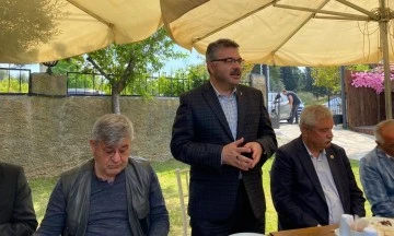 &ldquo;AK Parti ziraatin ve ziraat&ccedil;inin &ouml;nemini &ccedil;ok iyi bilen bir partidir&rdquo;