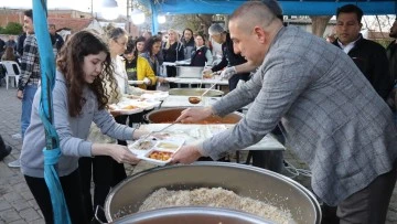 AK Partili Abak: Gecemizi g&uuml;nd&uuml;z&uuml;m&uuml;ze katarak &ccedil;alışacağız