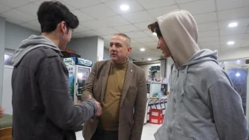 AK Partili Abak genel se&ccedil;im &ouml;ncesi temaslarını s&uuml;rd&uuml;r&uuml;yor