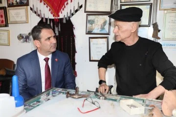 Akkentli'den Efe k&uuml;lt&uuml;r&uuml;n&uuml;n yaşayan efsanesi Avcıoğlu'na ziyaret
