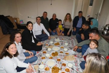 Akkentli, Savuca Mahallesi'nde vatandaşların sofrasına misafir oldu