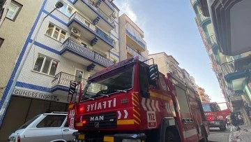 Apartmandan y&uuml;kselen duman korkuttu