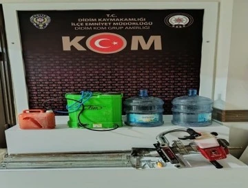 Askeri alanda ka&ccedil;ak kazıya polis baskını