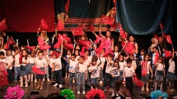 Aydın B&uuml;y&uuml;kşehir Belediyesi &Ccedil;ocuk Gelişim Merkezleri'nden yılsonu g&ouml;sterileri