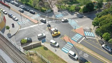 Aydın B&uuml;y&uuml;kşehir Belediyesi Efeler İstasyon Caddesi'ni yeniledi