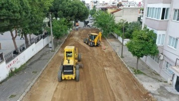 AYDIN B&Uuml;Y&Uuml;KŞEHİR BELEDİYESİ EFELER ŞERBETCİ CADDESİ&rsquo;NDE SICAK ASFALT &Ccedil;ALIŞMALARINA BAŞLADI
