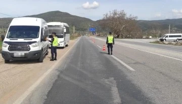 Aydın&rsquo;da 16 ara&ccedil; trafikten men edildi