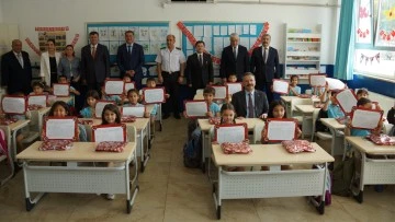 Aydın&rsquo;da 189 bin 694 &ouml;ğrenci karne sevinci yaşadı