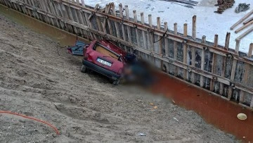 Aydın'da 3 kişinin &ouml;l&uuml;m&uuml;yle sonu&ccedil;lanan kazada 2 kişi tutuklandı