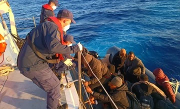 Aydın&rsquo;da 51 d&uuml;zensiz g&ouml;&ccedil;men kurtarıldı