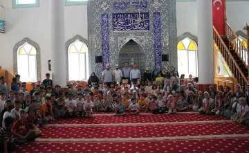 Aydın'da yaz Kur'an Kursları d&uuml;zenlenen t&ouml;ren ile başladı