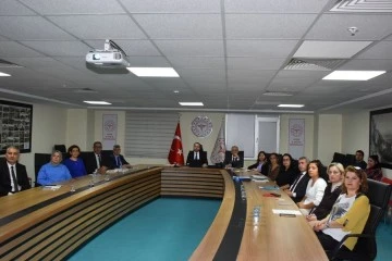 Aydın İl Sağlık M&uuml;d&uuml;r&uuml; Şenkul, &ouml;zel sağlık tesislerinin denetimine y&ouml;nelik toplantıya katıldı