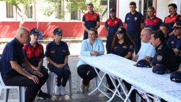 Aydın&rsquo;ın &lsquo;Ateş Savaş&ccedil;ıları&rsquo;ndan Başkan &Ccedil;er&ccedil;ioğlu&rsquo;na doğum g&uuml;n&uuml; s&uuml;rprizi