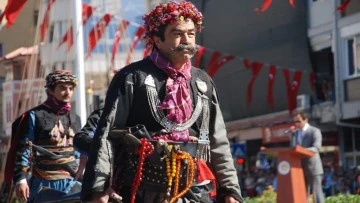 Aydın'ın y&ouml;r&uuml;ğ&uuml; &ldquo;Şen Efe&rdquo; kalbine yenik d&uuml;şt&uuml;