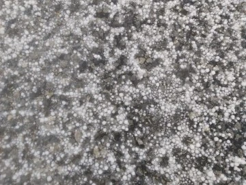 Aydın'ın y&uuml;ksek kesimlerinde dolu yağışı etkili oldu