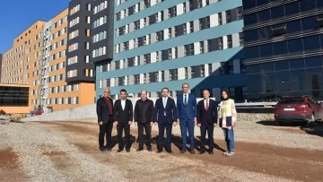 Aydın Şehir Hastanesi'nin inşaatı s&uuml;r&uuml;yor