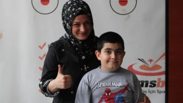 Aydınlı Berat, hemsball ile otizmi yendi