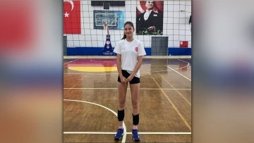 Aydınlı gen&ccedil; Sahra gurur kaynağı oldu