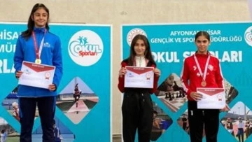 Aydınlı sporcular Afyon'dan madalya ile d&ouml;nd&uuml;