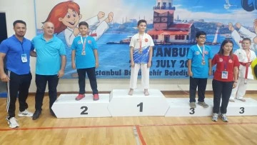 Aydınlı sporcular şampiyonaya damga vurdu