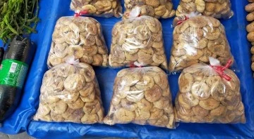 Aydınlıların sağlık deposu incir, pazarların vazge&ccedil;ilmezi oldu