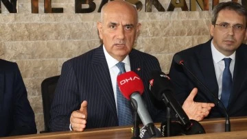 Bakan Kirişci: "Bu &uuml;lkeyi b&ouml;lmek isteyenler ve iş birlik&ccedil;ilerine fırsat vermeyin&rdquo;