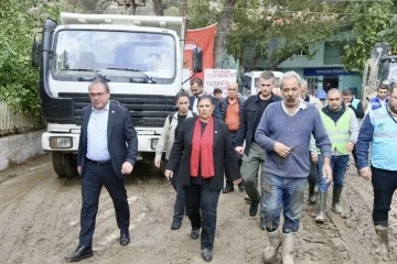 Başkan &Ccedil;er&ccedil;ioğlu, afetzedeleri yalnız bırakmadı