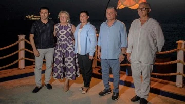 Başkan &Ccedil;er&ccedil;ioğlu'ndan G&uuml;nel'e destek: &ldquo;Daha uzun yıllar birlikte hizmet edeceğiz&rdquo;